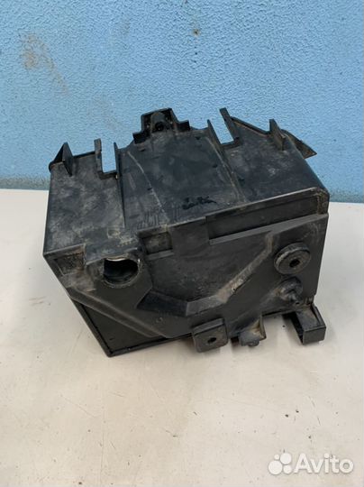 Fusion площадка акб с дефектом 2s6t10723bd