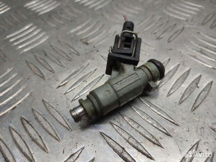 Форсунка Mercedes Ml W163 джип 4.3 2001