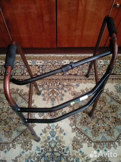 Ходунки для взрослых