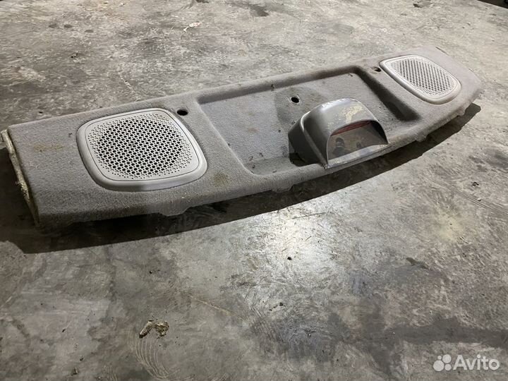 Задняя полка Hyundai Accent