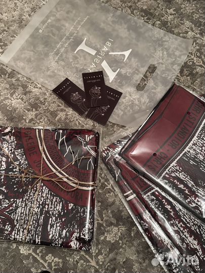 Платок christian Dior бордовый