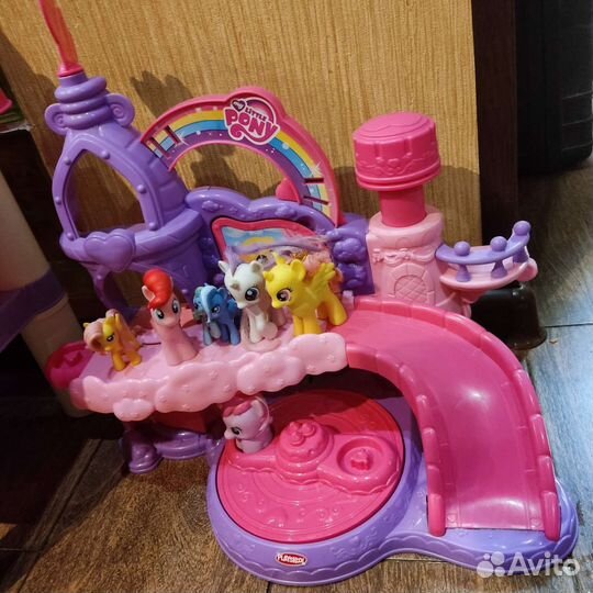 Замок my little pony