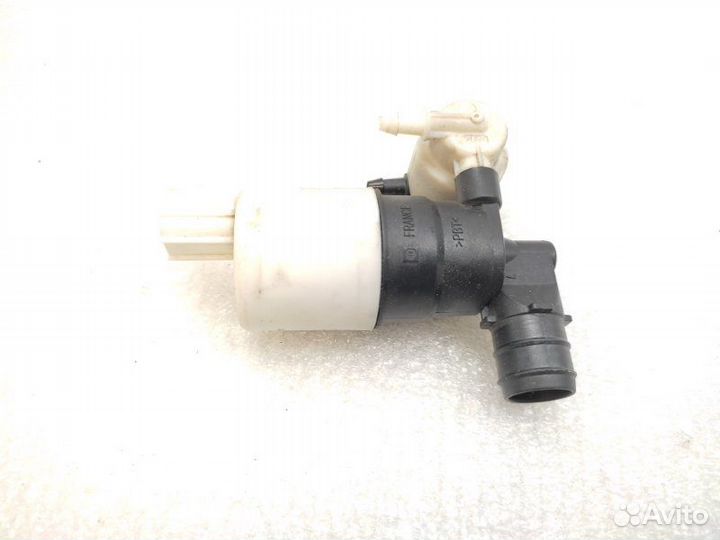 Насос стеклоомывателя Volvo S60 2 D4204T 2011