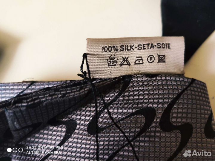 Шелковый шарф мужской