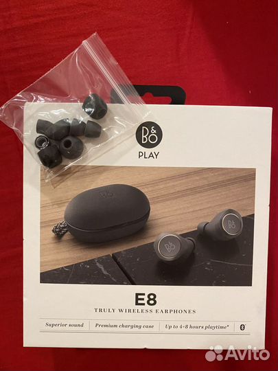 Беспроводные наушники Bang & Olufsen E8