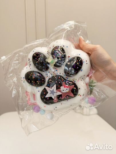 Самый большой сквиш таба лапка подарочный