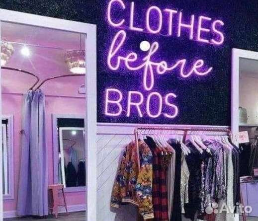 Неоновая вывеска