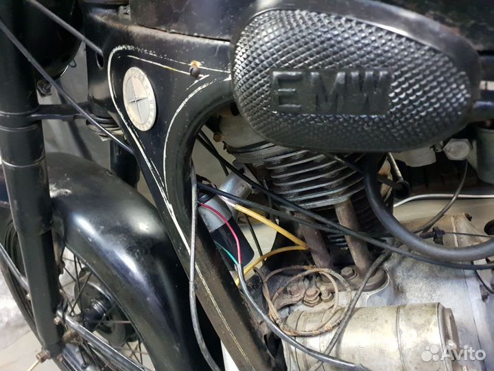 Мотоцикл EMW R-35