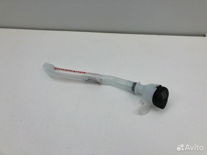 Горловина бачка омывателя Toyota RAV4 5 (XA50)