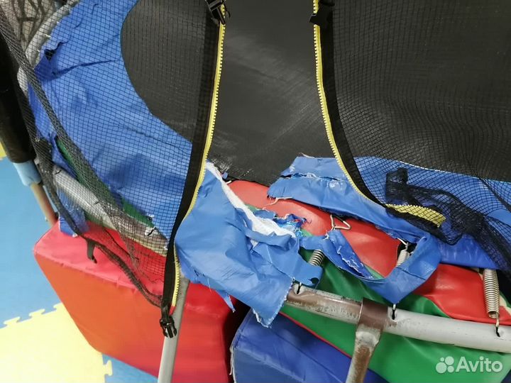 Батут бу с сеткой 3 метра