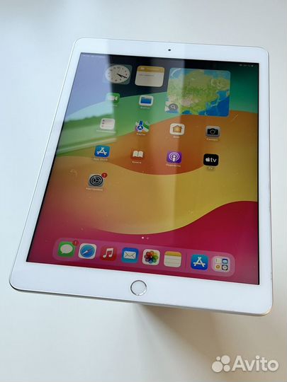 iPad 8 поколения 2020 32GB Wi-Fi Silver акб 100