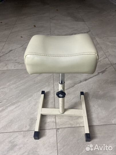 Педикюрная подставка для ног