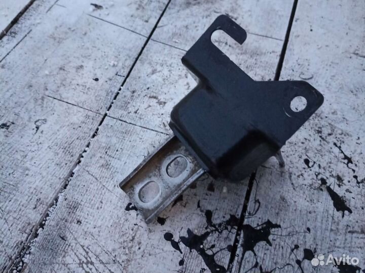 Подушка двигателя LADA vesta