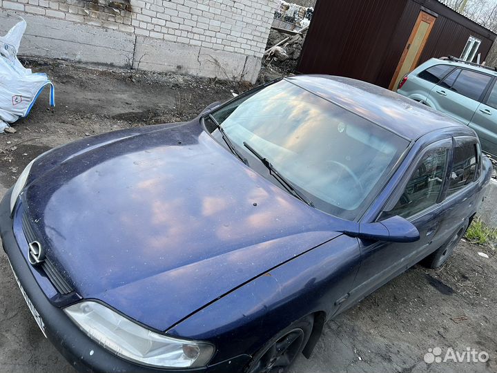 Разбор Vectra b 1997г