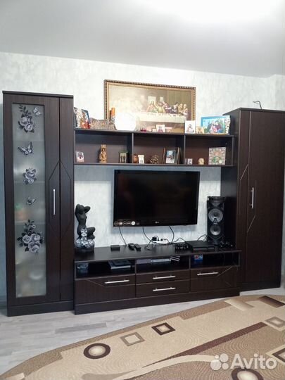 Стенка в гостиную бу