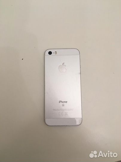 iPhone SE, 16 ГБ
