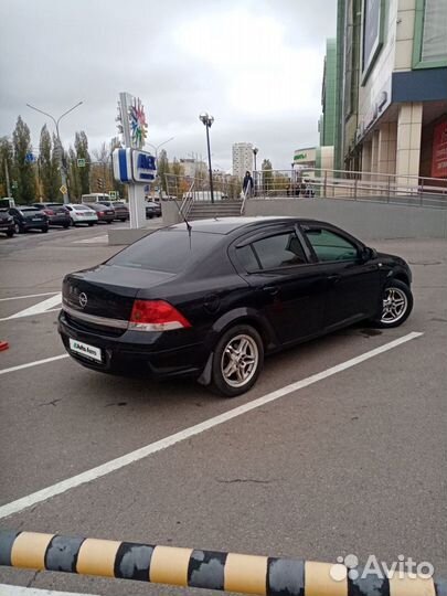 Opel Astra 1.6 МТ, 2010, 75 000 км