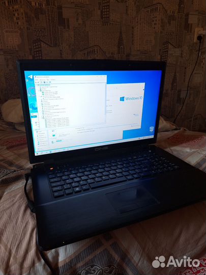 Ноутбук DNS 17.3