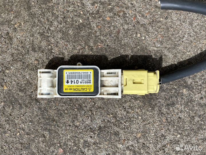 Датчик AIR BAG Mitsubishi Galant DJ1A