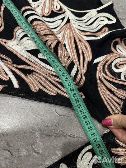 Потрясающей красоты платье Hunza рос 42