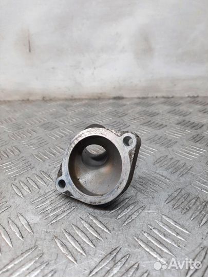 Фланец Toyota Yaris хэтчбэк 1.4 1ndtv 2006