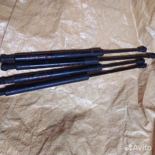 Bmw e92 газлифт упор амортизатор капота багажника