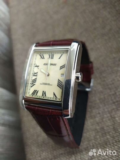 Часы с логотипом Эльдорадо