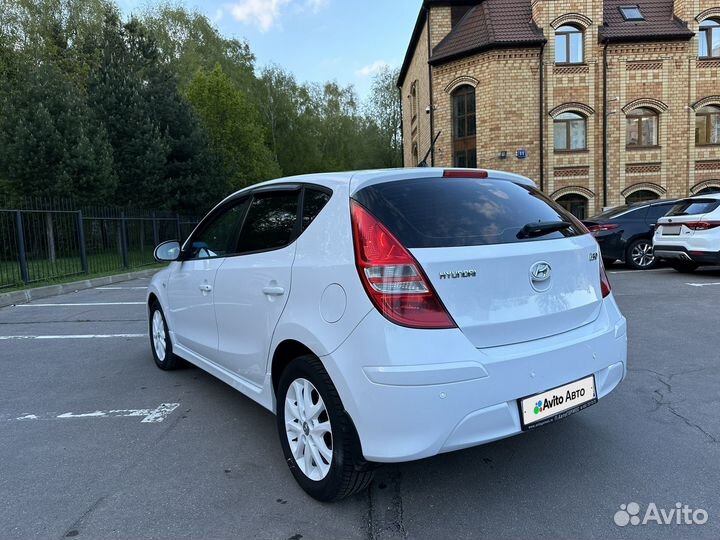 Hyundai i30 1.6 AT, 2011, 202 000 км
