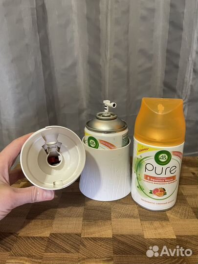 Автоматический освежитель воздуха