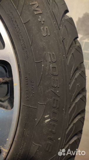 Goodyear UltraGrip Extreme 205/60 R16 92T