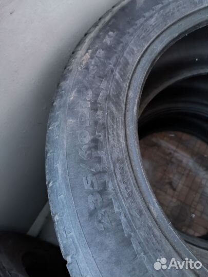 Nokian Tyres Hakkapeliitta R 235/60 R18 107R