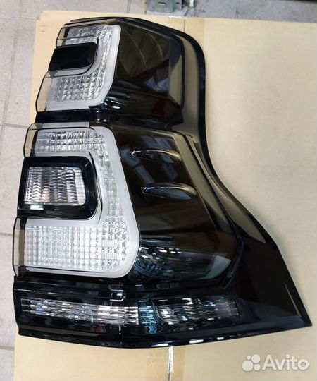 Фонарь задний правый Toyota LC 150 Prado 2018 BE