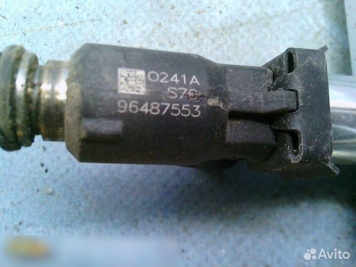 Рейка топливная (рампа) Chevrolet Cruze 2009-2016