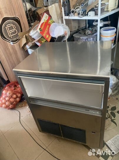 Льдогенератор разные