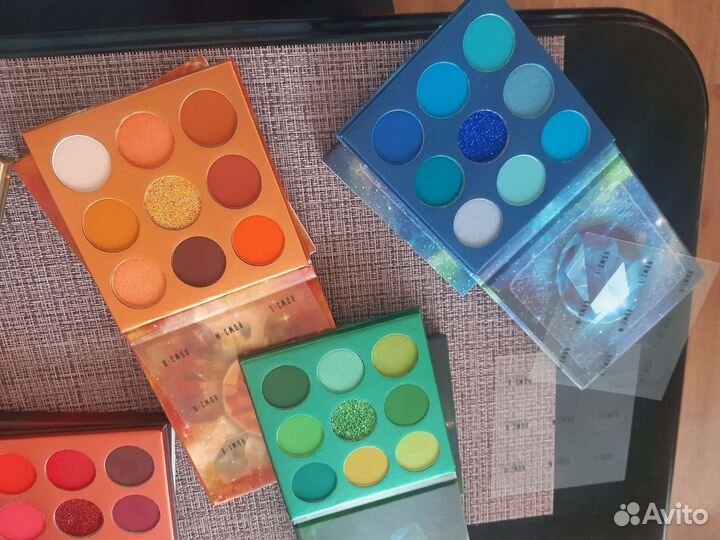 Тени для век gemstone collection