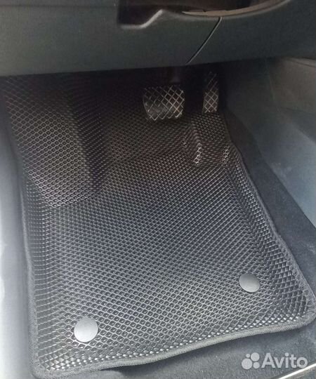 Коврики на шкода рапид и поло лифтбек