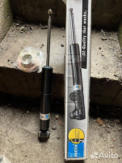 Амортизатор задний Audi 100