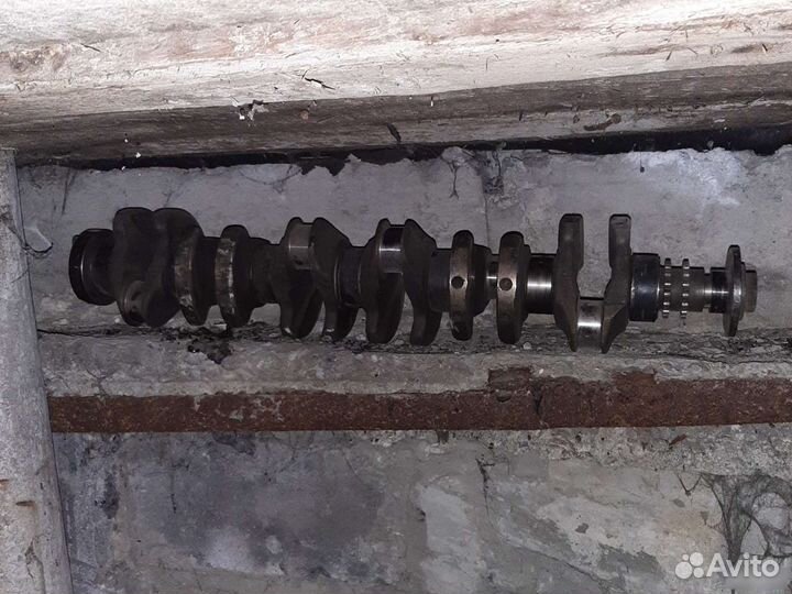 Коленвал BMW e34