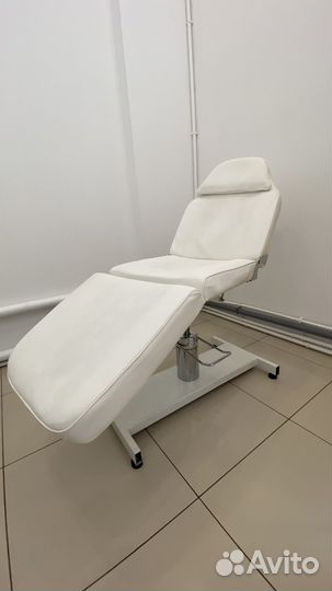 Косметологическая кушетка