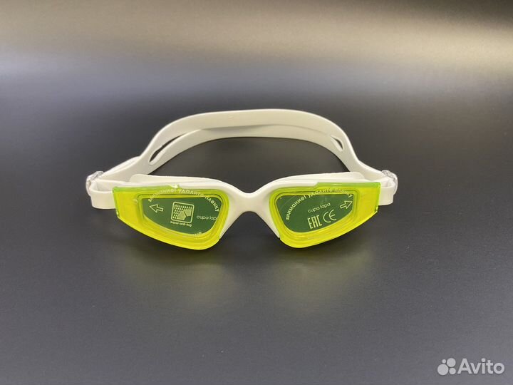 Детские очки для плавания в бассейне
