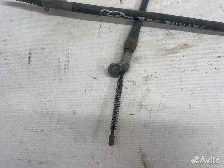 Трос стояночного тормоза задний левый Nissan