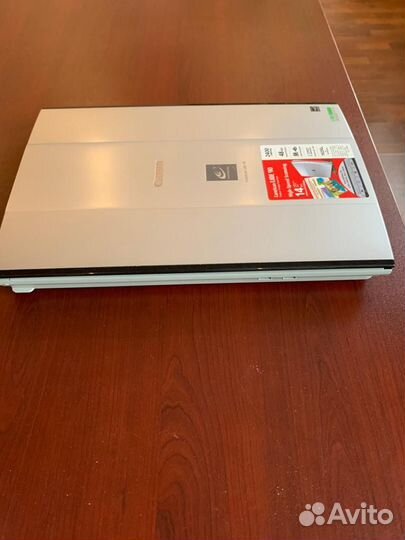 Сканер Canon lide 90