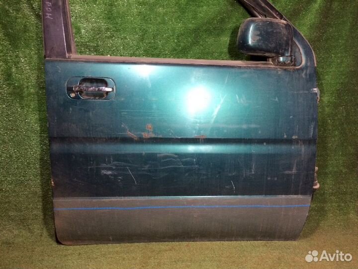 Дверь передняя правая Honda Stepwgn RF1 RF2 Зелена