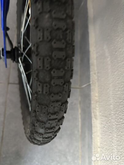 Детский велосипед 16