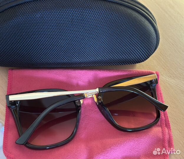 Солнцезащитные очки женские