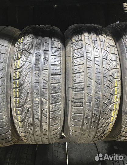 Pirelli Winter Sottozero 210 Serie II 205/65 R17 96R