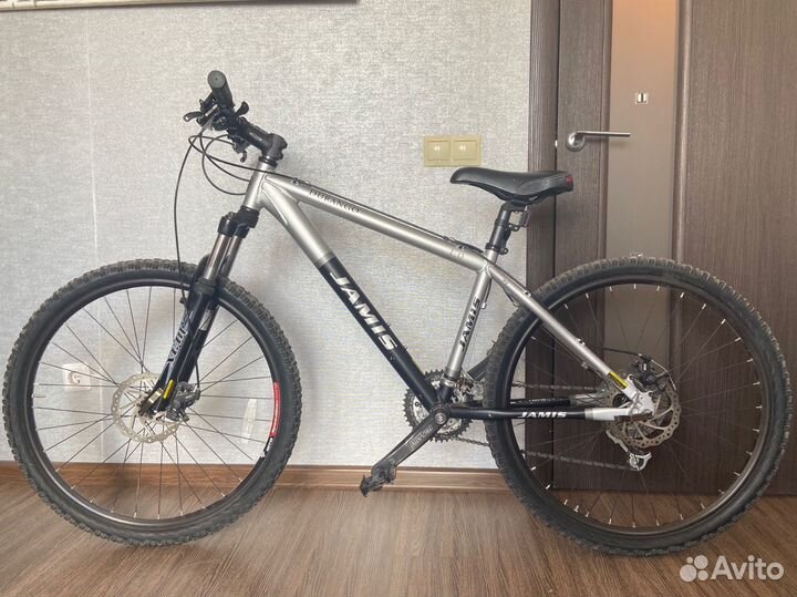 Велосипед Jamis durango 1.0