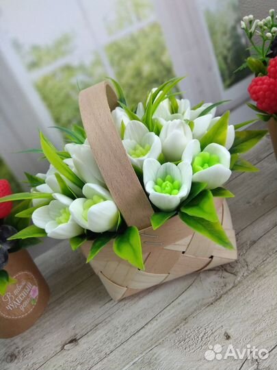 Букет подснежников из мыла