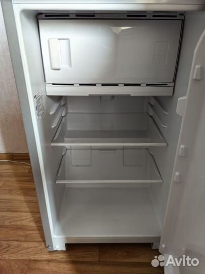 Холодильник маленький