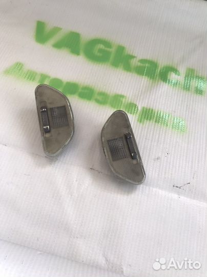 Плафон освещения салона audi a4 b5. 1998г